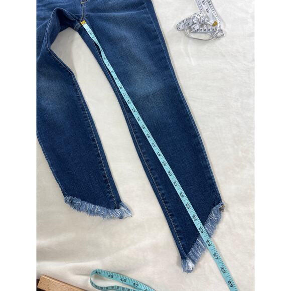 New Joe's Jeans The Icon Mid Rise Skinny Leg Angled Slanted Hem Jean in Joni 24 - Picture 7 of 7